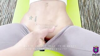 A naive yoga student gets her pussy smashed after stretching