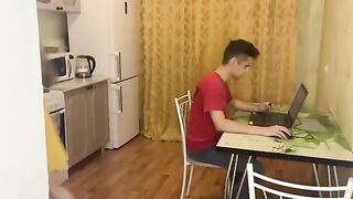 The computer broke down, so the girl called a friend for help