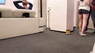 The delivery guy came to the house and the wife fucked him in front of her husband