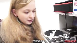 Naive girl agreed to have sex for the sake of money at a fake casting