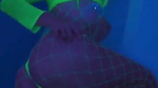I cum all over my body after using wet pussy dildo and anal toy