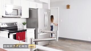Oliver looks for his GF, but finds a hot stepmom in her place