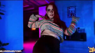 A pretty and hot hippie girl came to my house - MollyRedWolf