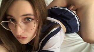 My stepsister shot a home porn video after graduating from college with BellaMurr
