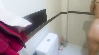 Busty stepmom thinks I’m her hubby, gets fucked doggystyle