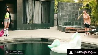 The skater girl Gia Derza bored Savannah Sixx, so they fucked