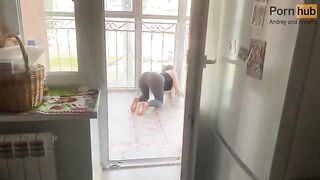 My stepmom was stuck on the balcony, so I had to help her 