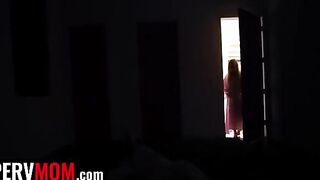 Lucky dude slid his dick between huge natural boobs of stepmom Jessica Starling