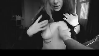 A girl with a beautiful body has a great blowjob session