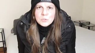 A neighbor from Wisconsin is asking for anal creampie in POV