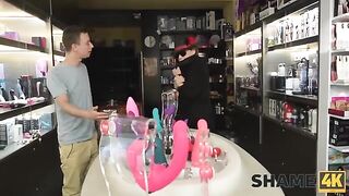 Trickster led the dildo-loving mature from the sex shop to the bedroom