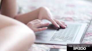 All-natural blonde Madison Summers loves BBC porn