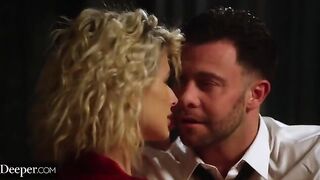 Jessie brought a look-alike girlfriend for a kinky threesome in a unique setup