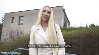 The agent met a blonde MILF in the basement and offered her a casting session