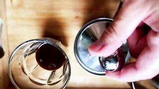 A curvy woman wanted a cup of coffee and experienced real orgasm