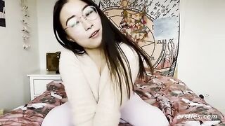 A cute Chinese girl was incredibly happy to create a homemade masturbation video for you