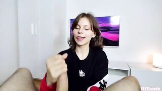 A cute stepsis got her face and mouth full of cum – hiyouth