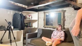A girl was fucked by her boyfriend at home in a steamy scene