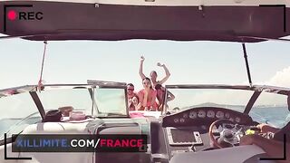 Sex on the yacht with a big ass French mature