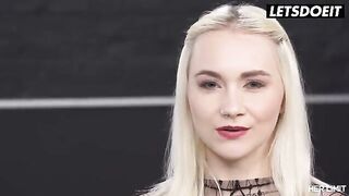 Czech blonde Marilyn Sugar gets her pussy stretched hard
