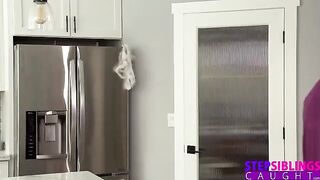 Jazmin Luv's stepsis wants her stepbro to explore new pleasures