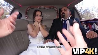 A bride allows her husband to watch her getting her ass banged in a limo