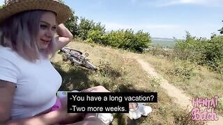 A girl met a guy and had sex with him in the fresh air