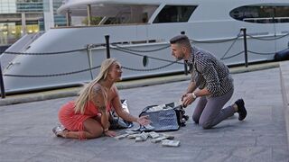 A British girl is ready to do anything for one million dollars