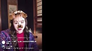Girl with big ass fucks with her boyfriend on Instagram live