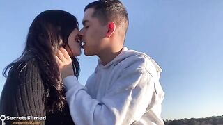 The guy picked up a girl from Tinder and fucked her in the park