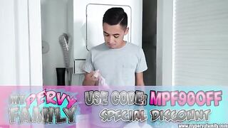 A big-assed stepsister asks her stepbrother not to clean so they can have sex