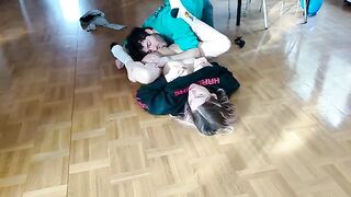 The guy fucked his girlfriend on the floor, she squirted and received a huge load