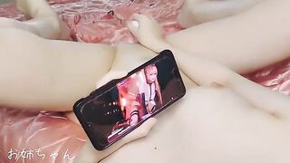 A woman has an orgasm 20 times in a row. Watch her amazing performance!