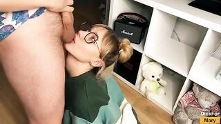 The girl did not understand the teacher and then she sucked his dick