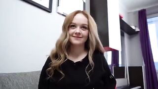 The stepsister lost at strip game and took a deep blowjob with cum inside her mouth