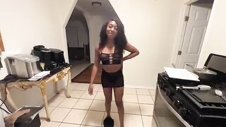 A stepdaughter with anal addiction gets fucked by her stepdad after going on a date