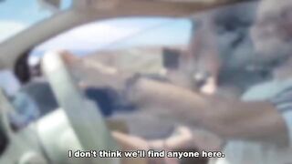 A stranger exhibitionist guy fucked a girl in the street