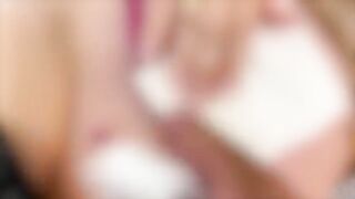 The stepson found the strength to seduce his stepmom