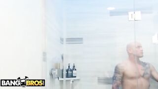 Horny PAWG Mia Malkova tricks her stepbrother into sex again