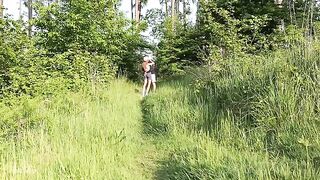 Deepthroat blowjob and hard fuck in the forest for all to see