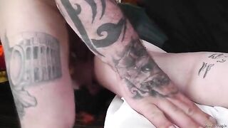 First MFM threesome for HotmessJessxxx with Mr. BWC - a wild ride!