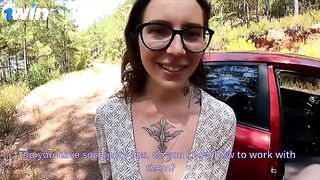She fixed her car and got fucked hard in ass in 4K