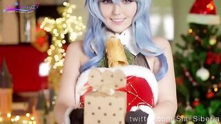 Sia Siberia celebrates Christmas with her sweet and juicy pussy