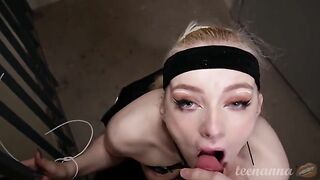 A young girl with blue eyes sucks the guy’s cock and swallows it deeply