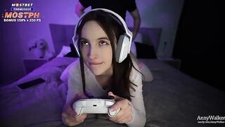 Gamer’s Stepsister Got Her Bonus For Playing Games