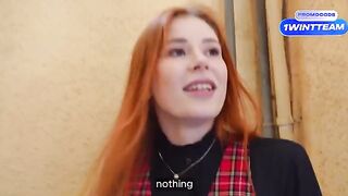A busty girl met a YouTuber in the vestibule and got fucked at his place