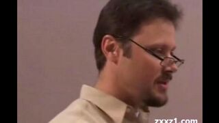 The teacher put a dirty girl in cancer and finished in her mouth
