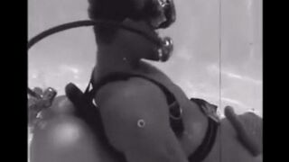 During the diving, she made an aqualangist's dream come true