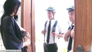Two Jehovah’s Witnesses fucked a stunning beauty