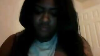 I showed my breasts to the monitor and started milking